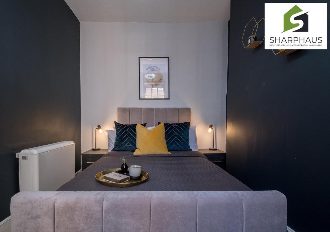 برايتون Charming Luxury 3Bed Apartment In A Prime Location By Sharphaus Short Lets & Serviced Accommodation Management المظهر الخارجي الصورة