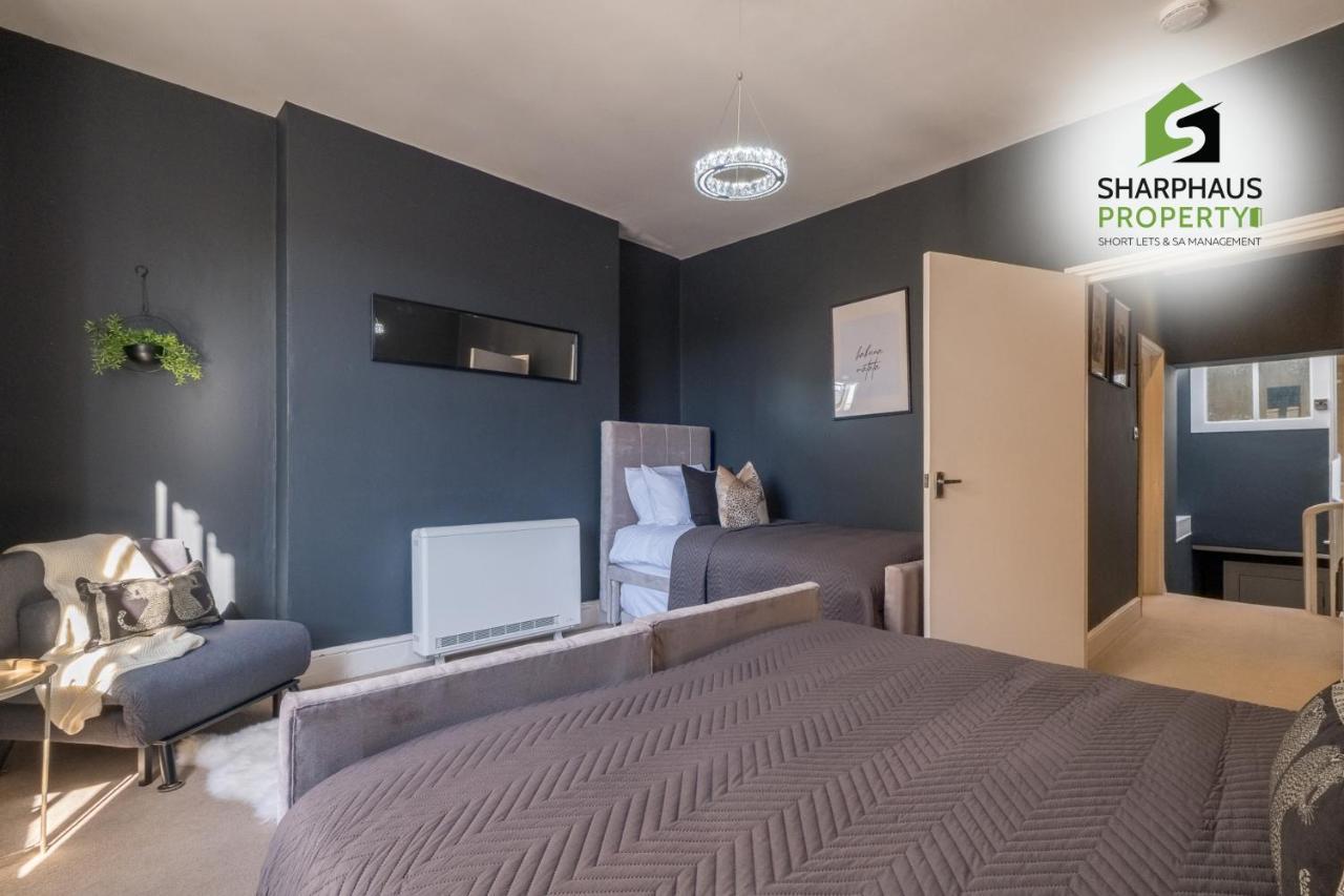برايتون Charming Luxury 3Bed Apartment In A Prime Location By Sharphaus Short Lets & Serviced Accommodation Management المظهر الخارجي الصورة